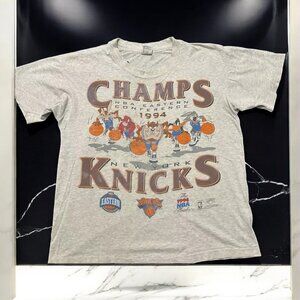 New York Knicks Looney Tunes Shirt Gray T shirt classic tee HN1222